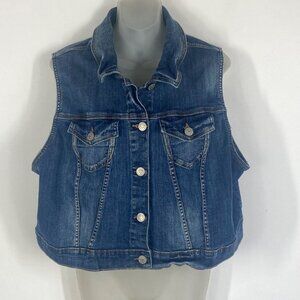 Torrid Denim Vest Size 2 Sleeveless Cropped Button Front